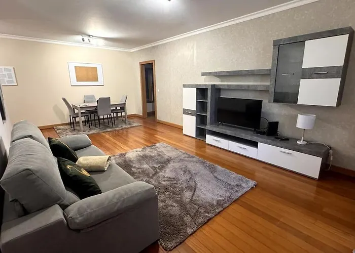 By The Sea Iv - Cosy Flat 푼샬