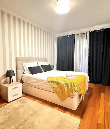 By The Sea Iv - Cosy Flat