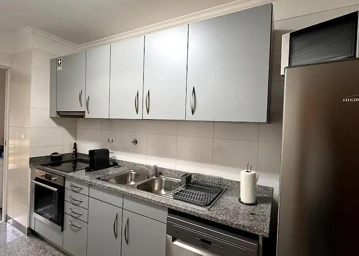 By The Sea Iv - Cosy Flat *